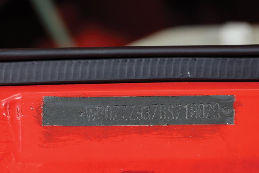 Детали экстерьера Porsche 924 Carrera GTS (937) 1982 года  (фото 22 из 30)